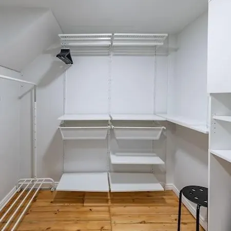 Lovely 1bedroom Loft Located In Center *