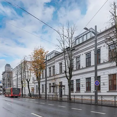 Lovely 1bedroom Loft Located In Center